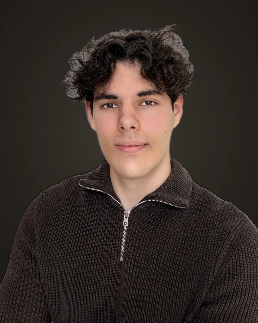 Mika Burks, Video-Editor bei HotelScale